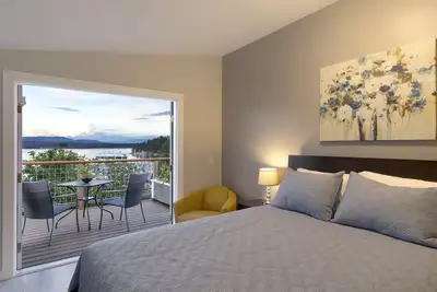 Image de Nouvellement LISTÉ! Waterview In Town! Auberge de conserverie - Hyak