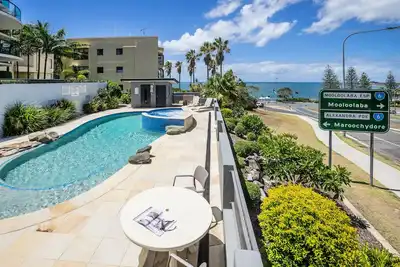 Image de Alexandra on the Pacific