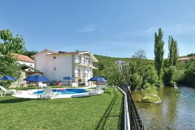 Image de Belle maison Ă Grab avec WiFi