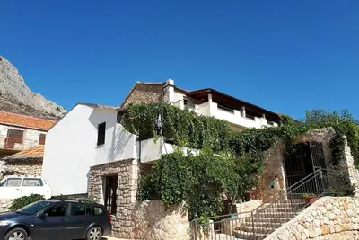 Image de Appartement d'une chambre avec la terrasse et la vue sur le mer Ivan Dolac, Hvar (A-8753-f)