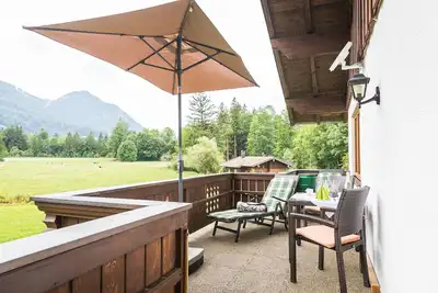 Image de Ferienhaus (120qm), Balkon und Terrasse, Küche extra, 3 Schlafzimmer und 1 Wohnzimmer, max 6 Pers - Wlan