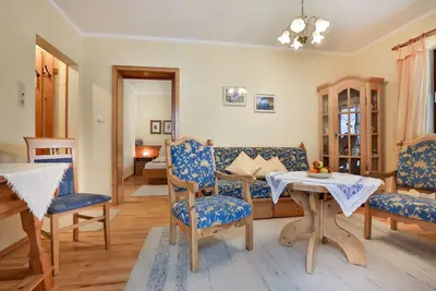 Image de Ferienwohnung Kehlstein, 1-2 Personen, 50 qm, Dusche/Wc, Terrasse, Tv, Geschirrspüler, 1 Schlafzimmer, Nichtraucher, Südost