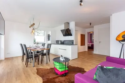 Image de Deluxe Studio Ferienwohnung Nr. 1 für 1-4 Personen mit Schlafzimmer, Wohnzimmer und schönem Balkon