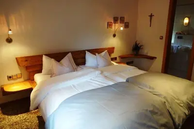 Image de Gemütliche Ferienwohnung bis 4 Personen, 100 m², Balkon und Kachelofen
