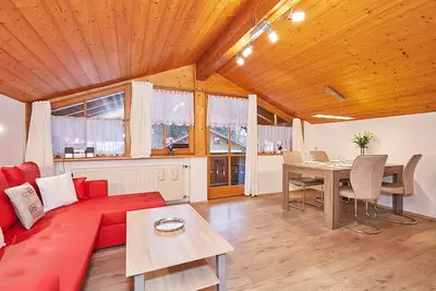 Image de Ferienwohnung 75 m², 1-4 Personen, Wohnraum, Küche, 2 Schlafräume, Dusche/Bad/Wc, Balkon, Wlan