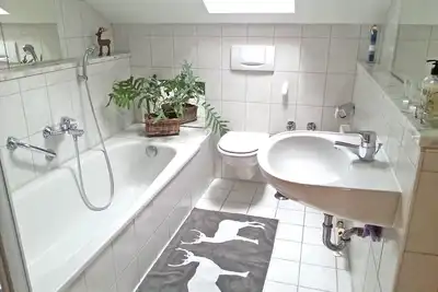 Image de Ferienwohnung 75 qm zwei Schlafzimmer und Ostbalkon