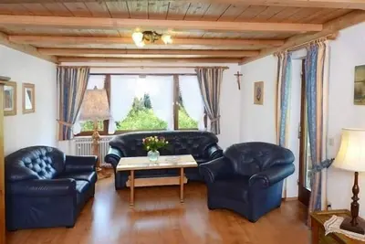 Image de Ferienwohnung \"Rauschberg\" (100 qm), Südterrasse, Küche extra, 2 Schlaf- und 1 Wohn-\/Schlafzimmer, max 5 Pers, Wlan