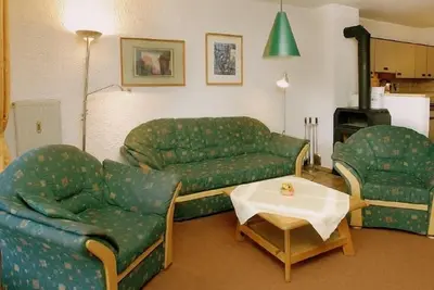 Image de Ferienwohnung -2\/1294- (70qm), Terrasse, Küchenzeile, Holzofen, 2 Schlafzimmer und 1 Wohnzimmer, max 5 Pers, Wlan
