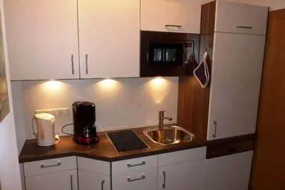Image de Zwei-Raum-Ferienwohnung (4), 40m², Schlaf-u. Wohnzimmer, Küchenzeile, Dusche/Wc, Balkon