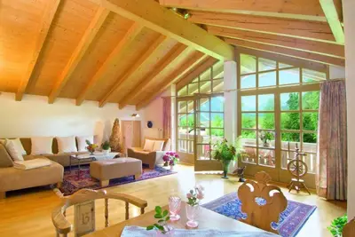 Image de Ferienwohnung 1 (120qm) -Unternberg-, Balkon, Küche extra, 2 Schlaf- und 1 Wohn-\/Schlafzimmer, max 5 Pers, Wlan