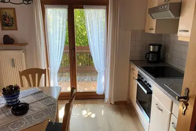 Image de Drei-Raum-Ferienwohnung (2) 65qm, Bad/Wc, 2 Extra-Schlafzimmer, separate Wohnküche