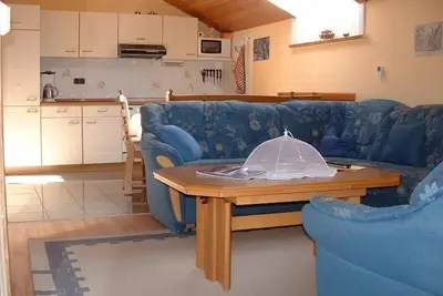 Image de Ferienwohnung 90m², 3 Schlafräume bis 5 Personen, große Wohnküche, Bad mit Badewanne und Dusche, Wc extra, Kabel-Sat. Tv