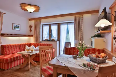Image de Ferienwohnung Watzmann, 1-2 Personen, 42 qm, Dusche/Wc, Südbalkon, Tv, separates Schlafzimmer, Nichtraucher