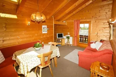 Image de Ferienwohnung (43 qm), Balkon, Kochnische, 1 Schlaf- und 1 Wohn-/Schlafzimmer, max 3 Personen
