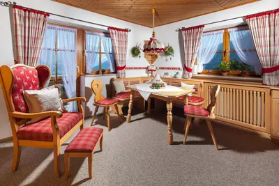 Image de Ferienwohnung Nr. 2, 2-4 Personen, 37 qm, Dusche/Wc, Balkon, Tv, 1 Schlafzimmer + 1 Wohnschlafzimmer, Nichtraucher