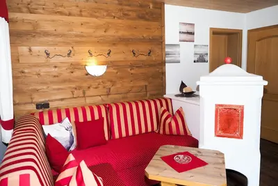 Image de Ferienwohnung Halsalm, 1-2 Personen, 43 qm, Dusche/Wc, Balkon, Tv, W-Lan, 1 Schlafzimmer, Nichtraucher, Süd-West-Lage