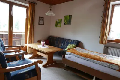 Image de Zwei-Zimmer-Ferienwohnung, 54 m², Balkon und separater Küche