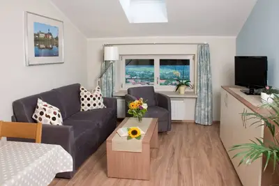 Image de Ferienwohnung 9 \"Höglwörther See\", Nichtraucher, 2 Schlafzimmer, Sat-Tv, 4 Sterne, max. 6 Personen
