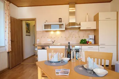 Image de Ferienwohnung Kampenwand für 1-2 Personen (40 qm, Og) ****