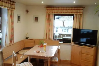 Image de Ferienwohnung 1 im Obergeschoss, 65 qm, fĂĽr 2 bis 4 Personen, 2 sep. Schlafzimmer und Balkon