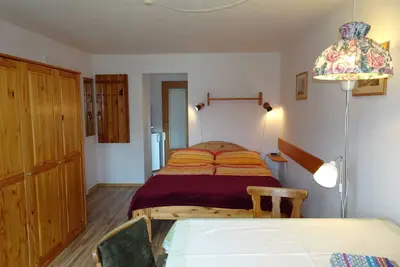 Image de Appartement 2 - 21qm - See- u. Bergblick - Balkon mit Morgensonne