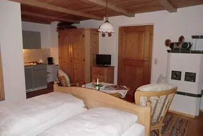 Image de Appartement Balsberg 20 m², 2 Personen, Wohn-/Schlafraum, Miniküche, Du/Wc, Kabel-Tv, Balkon, Wlan