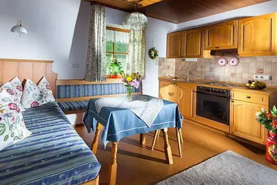 Image de Ferienwohnung Nr. 1, 1-2 Personen, 38 qm, Dusche\/Wc, Balkon, Tv-Anschluss, 1 Schlafzimmer, Nichtraucher