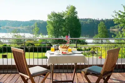 Image de See-Lodge, 54 qm Erdgeschoss, kombinierter Wohn-/Schlafraum