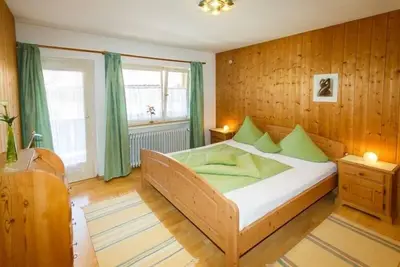 Image de Ferienwohnung -6- (68qm), Balkon, Küche extra, 2 Schlaf- und 1 Wohnzimmer, max 4 Personen