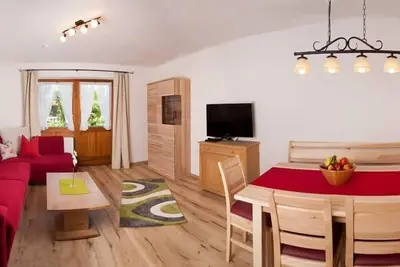 Image de Zwei-Raum-Ferienwohnung (3), 50m², Schlaf-u. Wohnzimmer, kleine küche, Dusche/Wc, Balkon