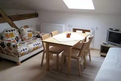 Image de Appartement \"Vorgeher\" 33 qm, Dusche/Wc, bis 4 Personen, Wohnküche m. 2 Schlafsofa, 2 Betten extra, Tv, W-Lan, Nichtraucher