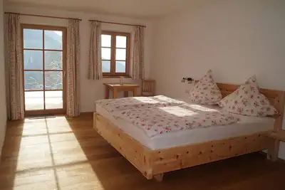 Image de Ferienwohnung Heuberg mit 2 Schlafzimmern, Eg, 71 qm