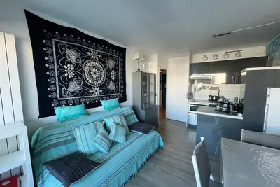 Image de Arcachon T2 cabine avec terrasse, parking privé et Wi-Fi inclus
