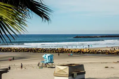 Image de Whitewater Ocean, Jetée, Port, Rivière, et Mountain View Beach Condo!