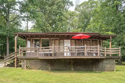 Image de Plaisirs à Forest Glen - escapade en famille, draps inclus, animaux de compagnie acceptés