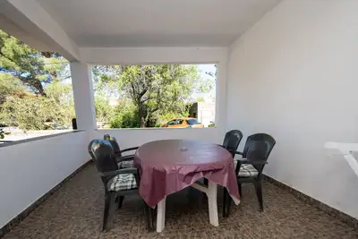Image de Garçonnière avec la terrasse et la vue sur le mer Petrcane, Zadar (As-14628-b)