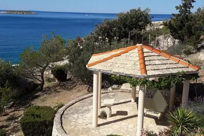 Appartement d'une chambre prés de la plage Sevid, Trogir (A-14790-c)