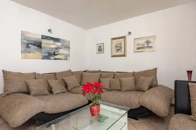 Image de Appartement de trois chambres avec la terrasse et la vue sur le mer Kostrena, Rijeka (A-14285-a)