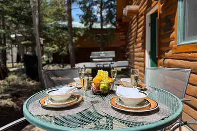 Image de Lazy Moose Cabin⭐️Free Wifi Satellite Tv Bbq Grill 35min À Pierre Jaune Proche De Ip Res.