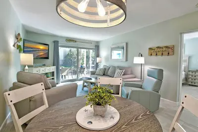 Image de Castle Beach Resort # 23: 1 Br \/ 1 Ba Resort sur Longboat Key par Rva, 4 couchages