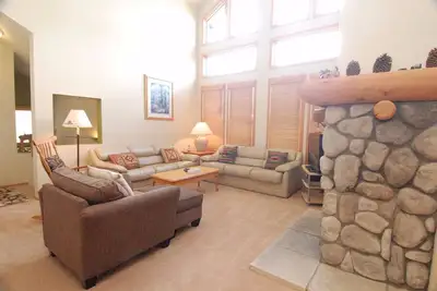 Image de Snowcreek Resort Vacation Rental #858
