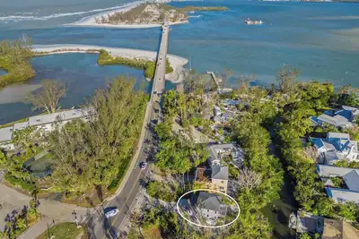 Image de Casa Del Mar: 3 Br \/ 2. 5 Ba Accueil sur Longboat Key par Rva, pour 6 personnes