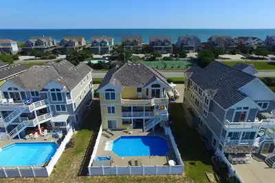 Image de Catchin 'Zs: une vue imprenable et une piscine privée au cœur de Nags Head