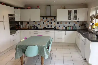 Beautiful house with large garden. Ideal for families