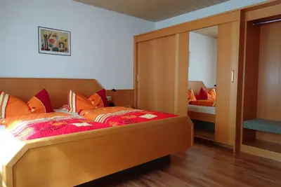 Image de Ferienwohnung 1, 55qm, 1 Schlafzimmer, 1 Wohn-\/Schlafzimmer, max. 5 Personen