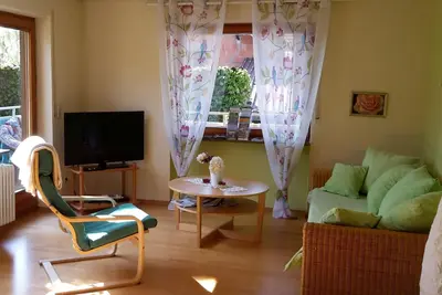 Image de Ferienwohnung Rosenhof Broggingen, 56 qm, 1 Schlafzimmer, max. 4 Personen