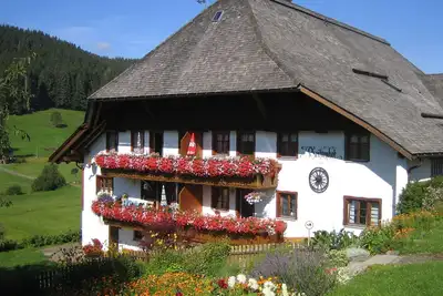Image de Ferienwohnung Winterberg mit 70qm, 1 Schlafzimmer, 1 Wohnschlafraum, max. 4 Personen