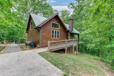 Image de Tranquillité One-2 Niveau Spa Cabine de luxe w \/ Sauna infrarouge, Spa 2 personnes Jacuzzi, Table de billard.