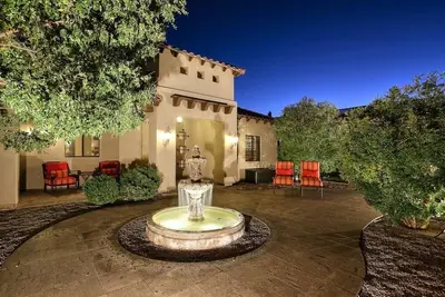 Image de Casita De Luxe Sur Million Dollar Gated Estate / Hot Tub / Wifi