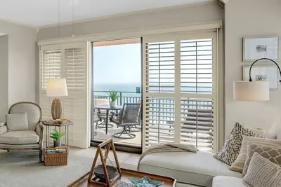Image de Bonnes Affaires! | Devant le golfe | Superbe vue | Vie liquide